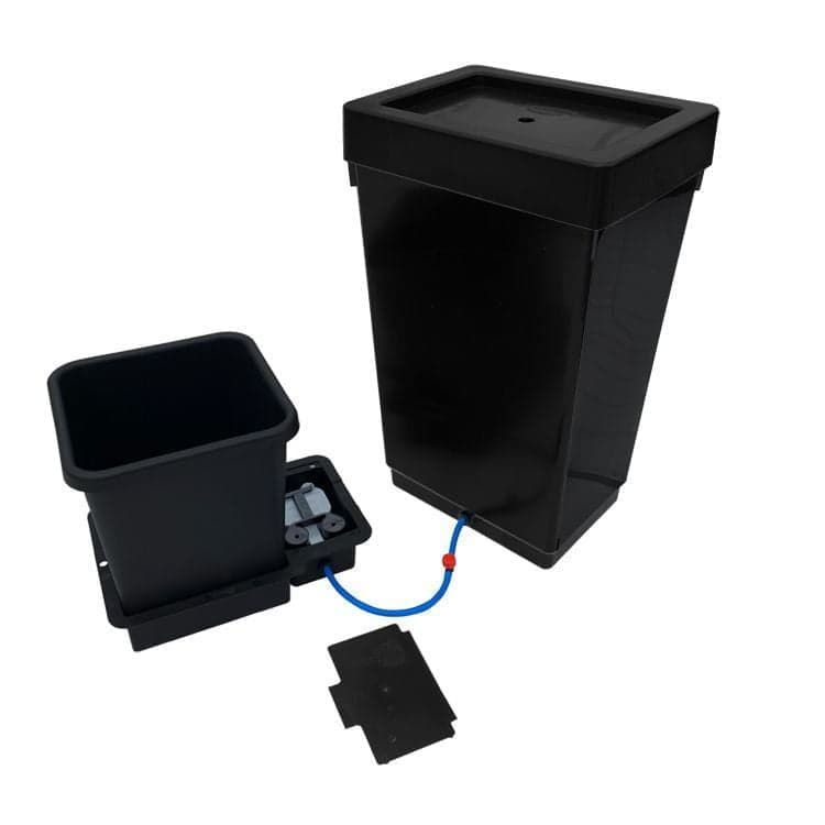 AutoPot 1Pot System 47L water tank with lid and 9mm grommet
