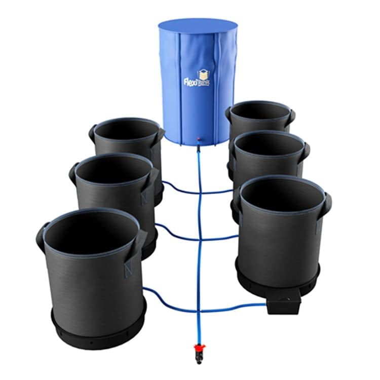 AutoPot 1Pot XXL FlexiPot 35L with the AQUAvalve tray system