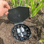 AutoPot AQUAbox Spyder with lid removed showing internal AQUAvalve
