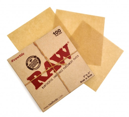 RAW Parchment Paper 8x8cm pack of unbleached non-stick sheets for extracts