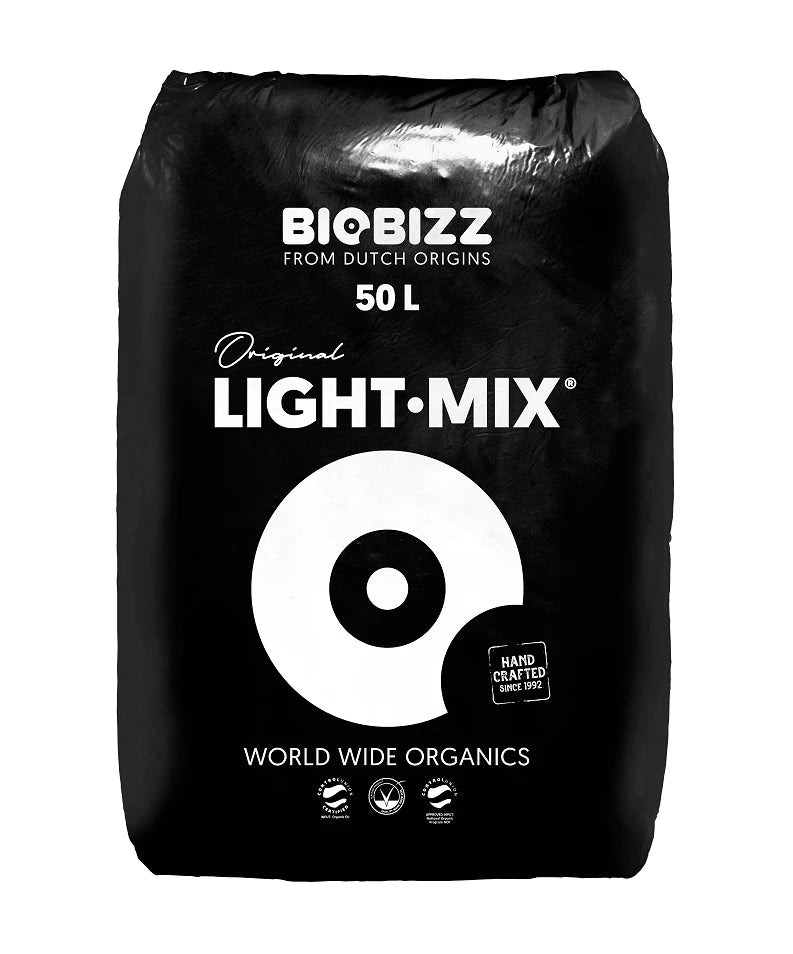 Biobizz Light-Mix bag of light organic soil with perlite