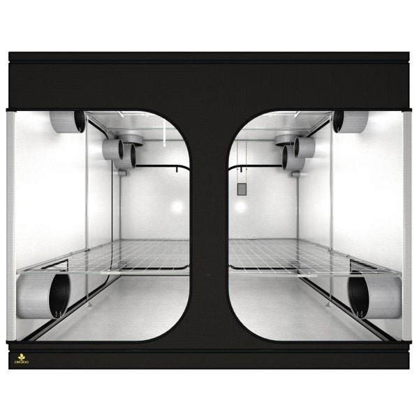 Secret Jardin Dark Room 300W R4.00 grow tent closed, front view