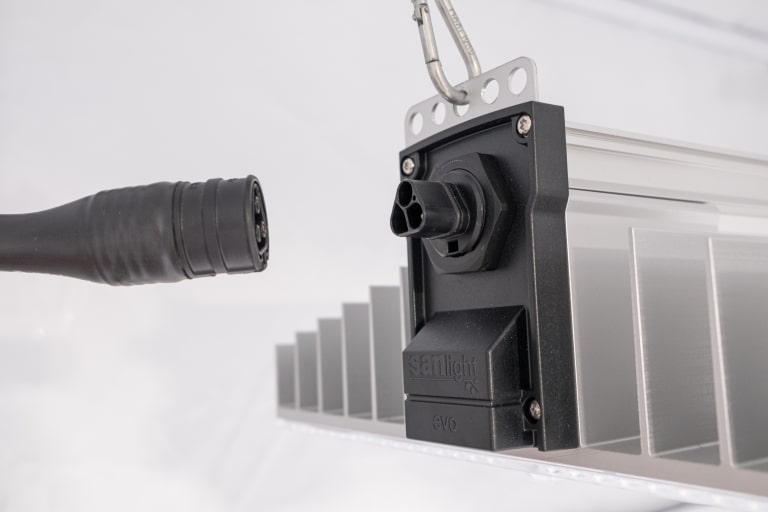 Sanlight EVO 4-120 1.5 dimensions diagram for the 265W luminaire