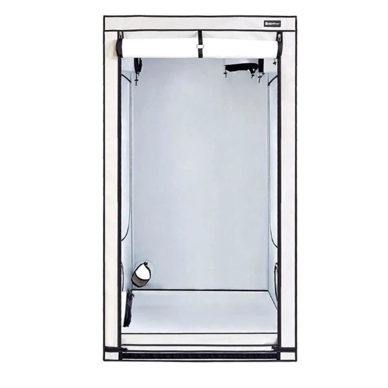 Homebox Ambient Q120+ grow tent showing the reflective PAR+ inner coating