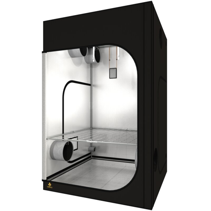 Secret Jardin Dark Room 150 R4.0 150x150x217cm